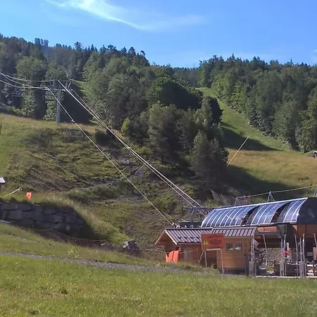 Apartment Studio Avec Vue Sur Les Pistes A St Jean Montclar *