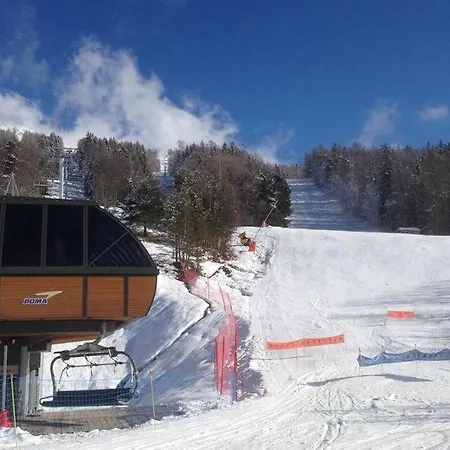 Studio Avec Vue Sur Les Pistes A St Jean Montclar Appartement *